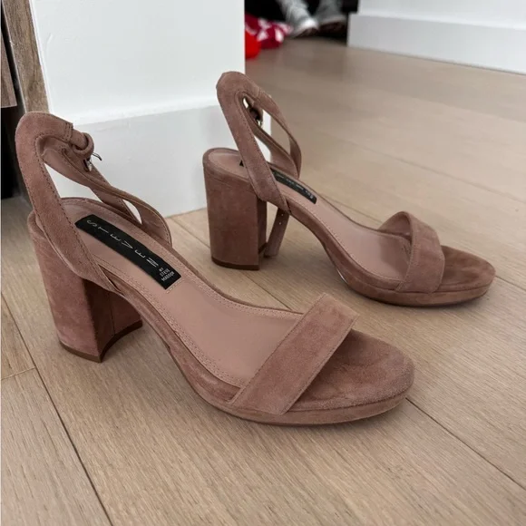 Steve Madden Vice Suede Heel - Picture 2 of 7